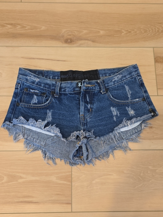 One Teaspoon Pants - One Teaspoon Bandits Cutoff Shorts Size 26